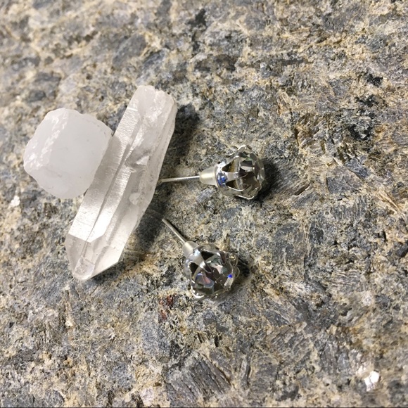 Offer?  3 pairs for triple piercing rhinestone Crystal look post earrings - Picture 2 of 7